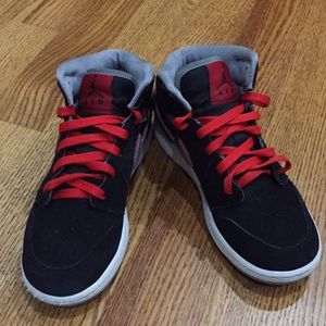 Air Jordan 1 mid